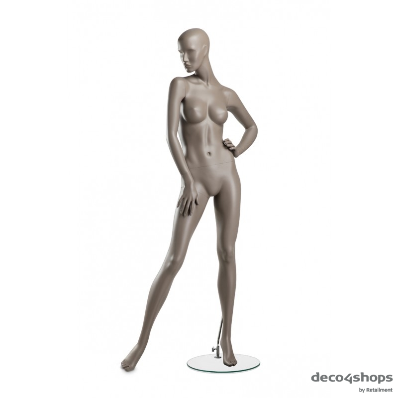 Coy – Damenfigur – Hände an der Hüfte – Hindsgaul